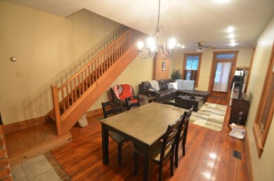 1217 Open Stairway