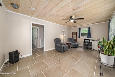 1010 Smallwood Rd, Jamestown, TN 38556 - photo 5