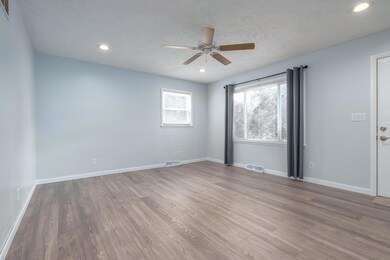 28th_St_411_Springfield_49037-2
