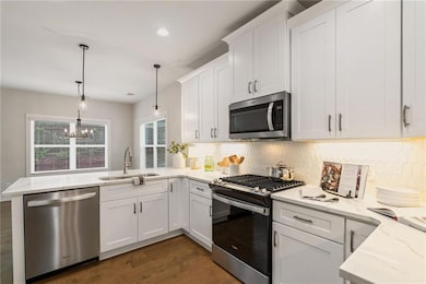 2420 Wanda Woods Rd, Cumming, GA 30041 - photo 7