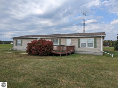 6440 E Esmond Rd, Hale, MI 48739 - photo 2