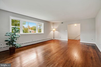 3222 Magnolia Ave, Falls Church, VA 22041 - photo 6