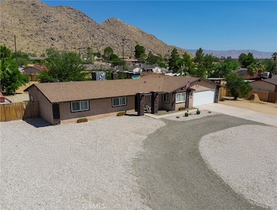 16027 Mandan Rd, Apple Valley, CA 92307 - photo 2