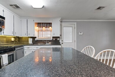 219 Stewart St, Prattville, AL 36067 - photo 6