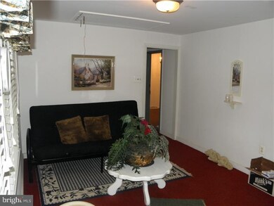 109 E Myrtle Ave, Feasterville Trevose, PA 19053 - photo 2