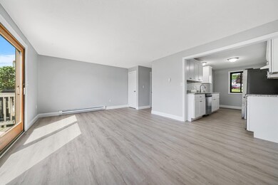 72 Pendleton Ln, Londonderry, NH 03053 - photo 4