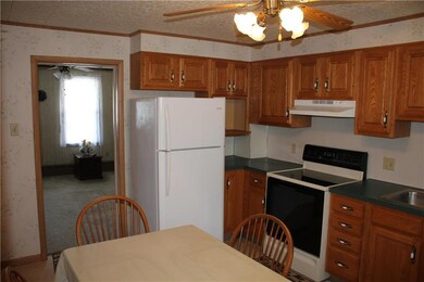 254 5th St, Coaldale, PA 18218 - photo 2