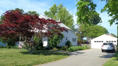 238 Terrace Ave, Riverside, RI 02915 - photo 2