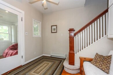 02_16NTownsendSt_32_Foyer_LowRes