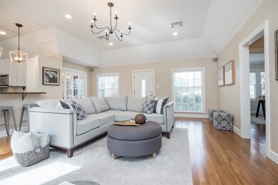 523 W 34th St, Houston, TX 77018 - photo 5