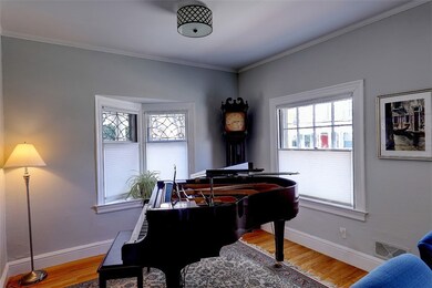 47 Adelphi Ave, Providence, RI 02906 - photo 6