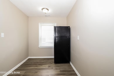 3613 Penway Ave, Louisville, KY 40211 - photo 7