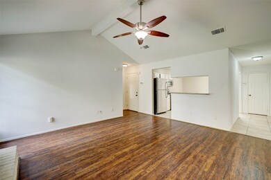 7874 Lumber Jack Dr, Houston, TX 77040 - photo 4