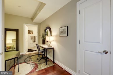 One Park Crest unit 719, McLean, VA 22102 - photo 4