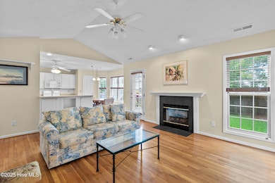14_living room