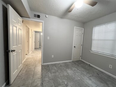 3318 N Macgregor Way unit 3, Houston, TX 77004 - photo 7