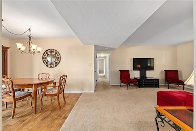 401 NW 39th Rd unit 401C, Gainesville, FL 32607 - photo 3