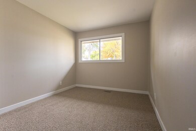 1130 Larch Ln, Fort Wayne, IN 46825 - photo 7