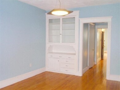37 Park Vale Ave unit 1, Allston, MA 02134 - photo 3