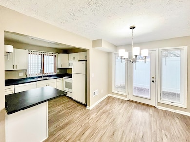 296 S Fitzhugh St, Rochester, NY 14608 - photo 4