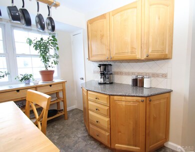 13 Jeremy Dr, Dayton, NJ 08810 - photo 3