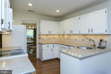 34 Tivoli Lake Ct, Silver Spring, MD 20906 - photo 6