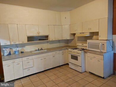 1409 Rose St, Camden, NJ 08104 - photo 7