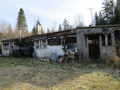 858 Diamond Pond Rd, Stewartstown, NH 03576 - photo 4