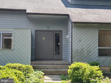 11 Teak Ln, Princeton, NJ 08540 - photo 2