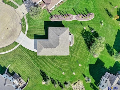 920 Dundee Ct, Crete, NE 68333 - photo 7