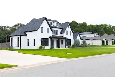 6724 Hilo Ave, Benton, AR 72019 - photo 3