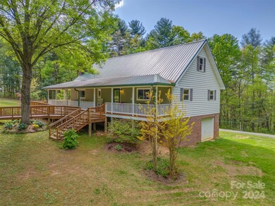 35 Aileen Dr, Hendersonville, NC 28792 - photo 4