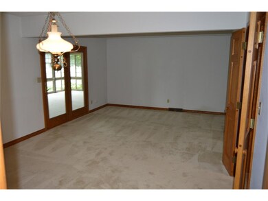 Bonus Room - Family Room - or - Dining