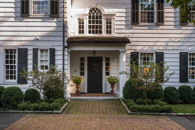 67 Glenville Rd, Greenwich, CT 06831 - photo 2