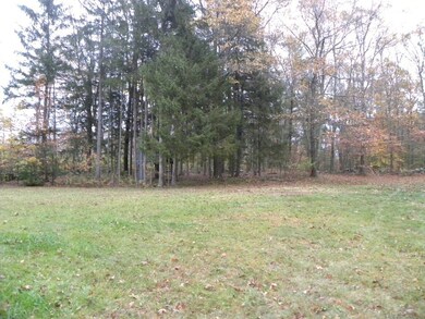 51 Tracy Rd, Dudley, MA 01571 - photo 2