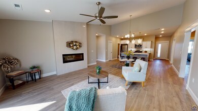 7717 SW 24th Terrace, Topeka, KS 66614 - photo 6