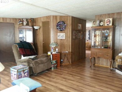 195 W Dawson St, Halfway, OR 97834 - photo 5