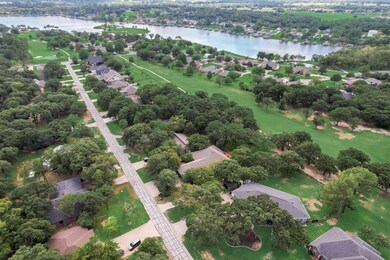 231 Cayuga Trail, Gainesville, TX 76240 - photo 4