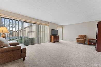 8051 Timbertree Way unit 4, West Chester, OH 45069 - photo 6