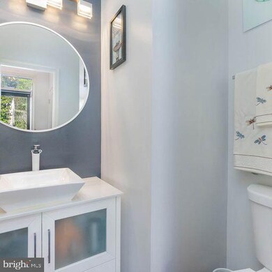 6520 Loch Hill, Baltimore, MD 21239 - photo 5