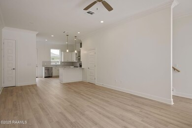 16-web-or-mls-1510 Kaliste Saloom Rd-16