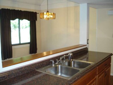 989 Camelot Dr unit 3, Crystal Lake, IL 60014 - photo 7