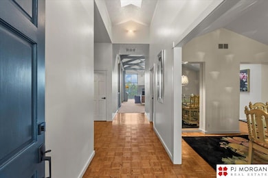 205 N 127th Plaza, Omaha, NE 68154 - photo 5