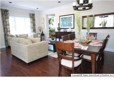 87 El Camino Loop, Staten Island, NY 10309 - photo 7