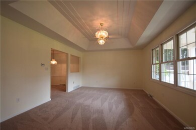 1465 Doebler Dr, North Tonawanda, NY 14120 - photo 3