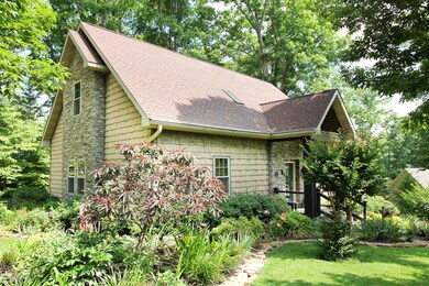 03_Front View 3