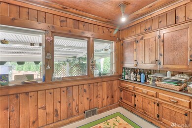 2908 Grandview Dr W, University Place, WA 98466 - photo 5