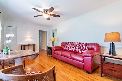 004 Living Room