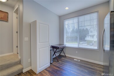 10420 Holly Dr unit C, Everett, WA 98204 - photo 6