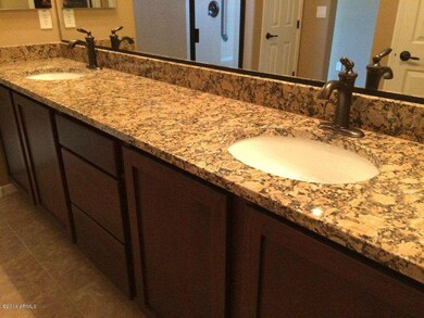 Bathroom 2 Sinks